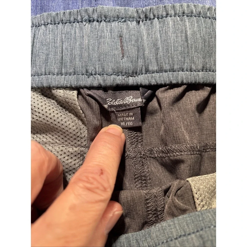 Lot Of Two Men's Sz XL Eddie Bauer Swim Shorts Unlined‎ Blue And Gray